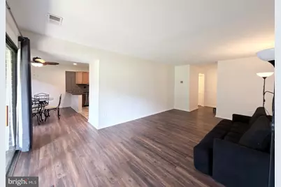 9709 Kings Crown Court #2, Fairfax, VA 22031 - Photo 5