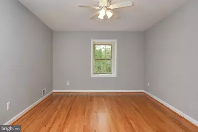 6611 Rosecroft Place, Falls Church, VA 22043 - Photo 23