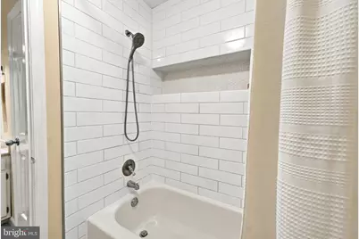 6614 Jupiter Hills Circle #E, Alexandria, VA 22312 - Photo 19
