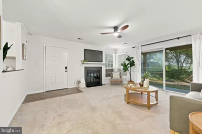 6614 Jupiter Hills Circle #E, Alexandria, VA 22312 - Photo 5