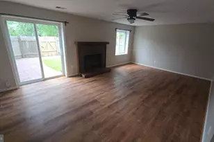 7106 Lake Cove Dr, Alexandria, VA 22315 - Photo 13