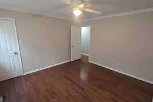 7106 Lake Cove Dr, Alexandria, VA 22315 - Photo 17
