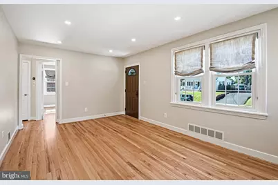 2911 Stuart Drive, Falls Church, VA 22042 - Photo 3