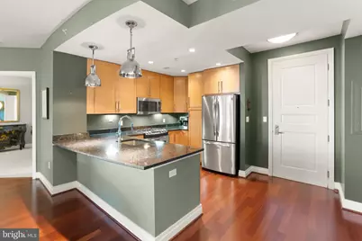 8220 Crestwood Heights Drive #719, McLean, VA 22102 - Photo 5