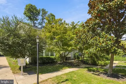 3377 Lakeside View Drive #19-2, Falls Church, VA 22041 - Photo 9