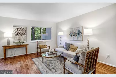 11913 Barrel Cooper Court, Reston, VA 20191 - Photo 9