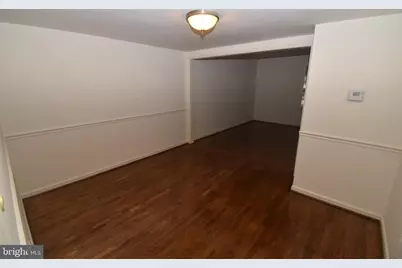 9255 Bailey Lane, Fairfax, VA 22031 - Photo 5