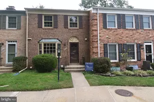 9255 Bailey Ln, Fairfax, VA 22031 - Photo 1