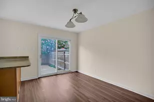 14739 Gatwick Square, Centreville, VA 20120 - Photo 9