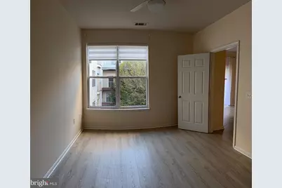 [Address not provided], Vienna, VA 22181 - Photo 9