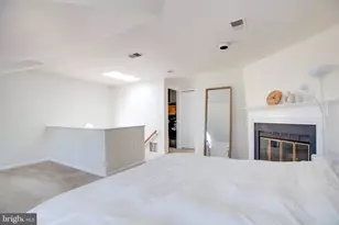 14366 Havener House Ct, Centreville, VA 20120 - Photo 29