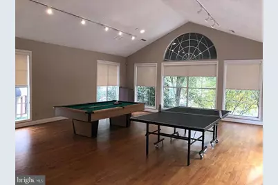 1535 Lincoln Way #102, McLean, VA 22102 - Photo 5