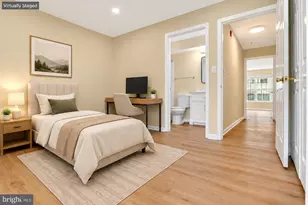 2492 Quick St, Herndon, VA 20171 - Photo 9