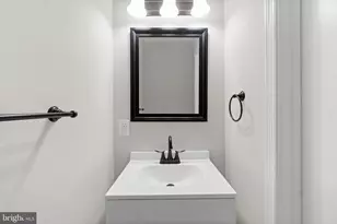 14419 St Germain Dr, Centreville, VA 20121 - Photo 15