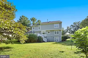 10221 Eagle Landing Ct, Burke, VA 22015 - Photo 33