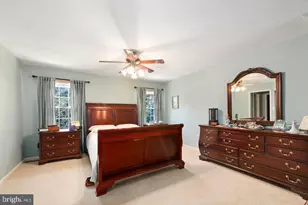 10221 Eagle Landing Ct, Burke, VA 22015 - Photo 15
