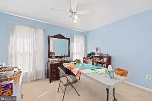 10221 Eagle Landing Ct, Burke, VA 22015 - Photo 23