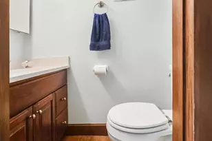 10221 Eagle Landing Ct, Burke, VA 22015 - Photo 13