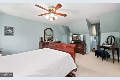 10221 Eagle Landing Court, Burke, VA 22015 - Photo 17