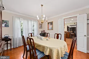 10221 Eagle Landing Ct, Burke, VA 22015 - Photo 7