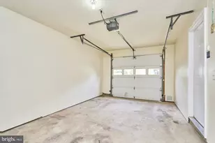 1453 Bluemont Ct, Herndon, VA 20170 - Photo 33