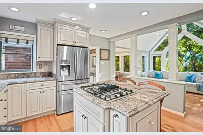 8869 Glenridge Court, Vienna, VA 22182 - Photo 29