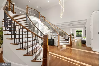 1151 Dominion Court, McLean, VA 22102 - Photo 11