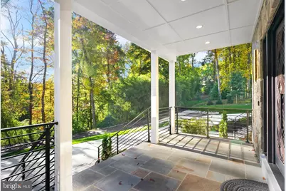 1151 Dominion Court, McLean, VA 22102 - Photo 9