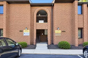 9004 Fern Park Dr, Burke, VA 22015 - Photo 1