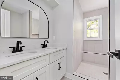 3502 Launcelot Way, Annandale, VA 22003 - Photo 33