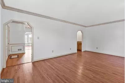 5952 Wescott Hills Way, Alexandria, VA 22315 - Photo 9