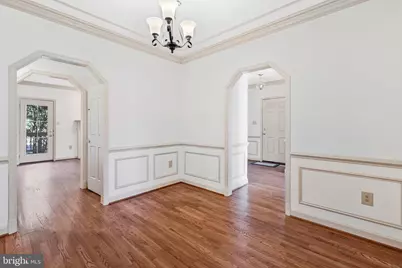 5952 Wescott Hills Way, Alexandria, VA 22315 - Photo 13