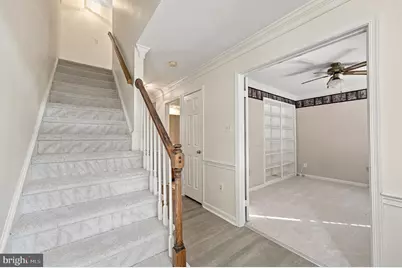 8514 Heron Pond Lane, Fairfax Station, VA 22039 - Photo 9