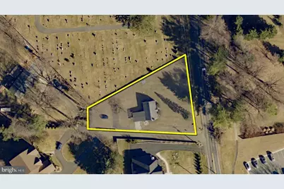 650 Walker Road, Great Falls, VA 22066 - Photo 23