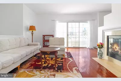 14415 Fallscliff Lane, Centreville, VA 20120 - Photo 3