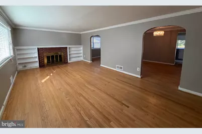3907 Prosperity Avenue, Fairfax, VA 22031 - Photo 3
