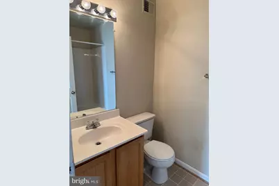 2450 Clover Field Circle, Herndon, VA 20171 - Photo 7