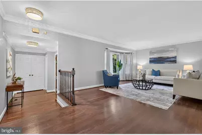 7328 Aynsley Lane, McLean, VA 22102 - Photo 9