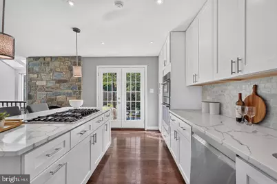 7328 Aynsley Lane, McLean, VA 22102 - Photo 23