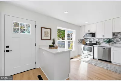 5551 Cabat Lake Court, Fairfax, VA 22032 - Photo 19