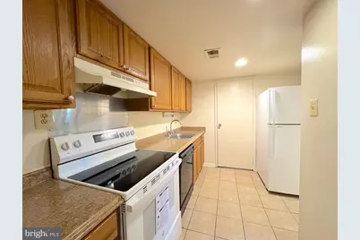 4659 Logsdon Drive, Annandale, VA 22003 - Photo 9
