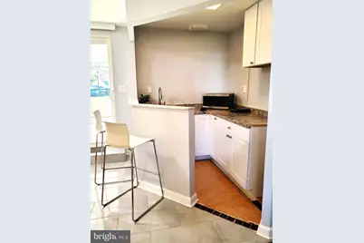 1114 Clarke Street, Herndon, VA 20170 - Photo 9