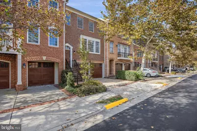 115 Herndon Mill Circle, Herndon, VA 20170 - Photo 1