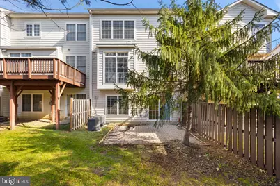 115 Herndon Mill Circle, Herndon, VA 20170 - Photo 35