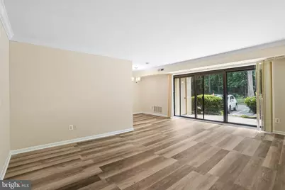 6141 Leesburg Pike #101, Falls Church, VA 22041 - Photo 5