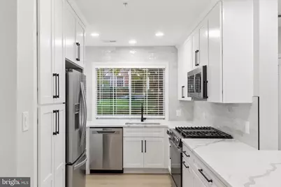 12461 Hayes Court #104, Fairfax, VA 22033 - Photo 19