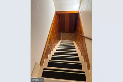 6930 University Drive, Alexandria, VA 22307 - Photo 11