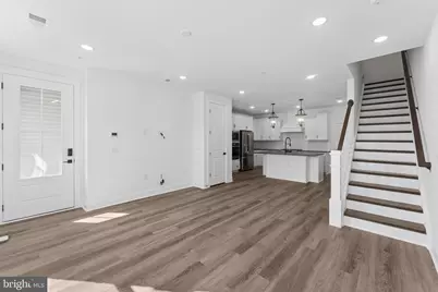 4855 Bauhaus Square, Chantilly, VA 20151 - Photo 3