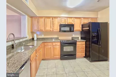 3179 Summit Square Drive #2-C3, Oakton, VA 22124 - Photo 11