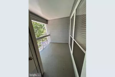 3175 Summit Square Drive #5-E5, Oakton, VA 22124 - Photo 19
